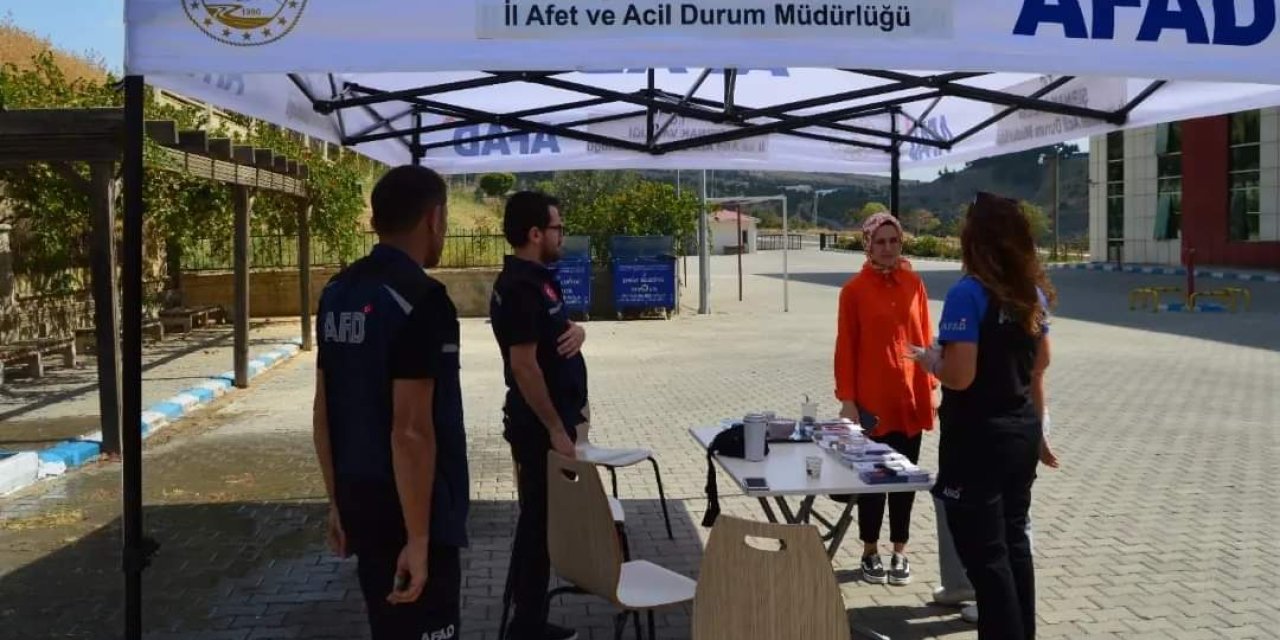 Şırnak’ta KYK Yurdunda AFAD standı kuruldu