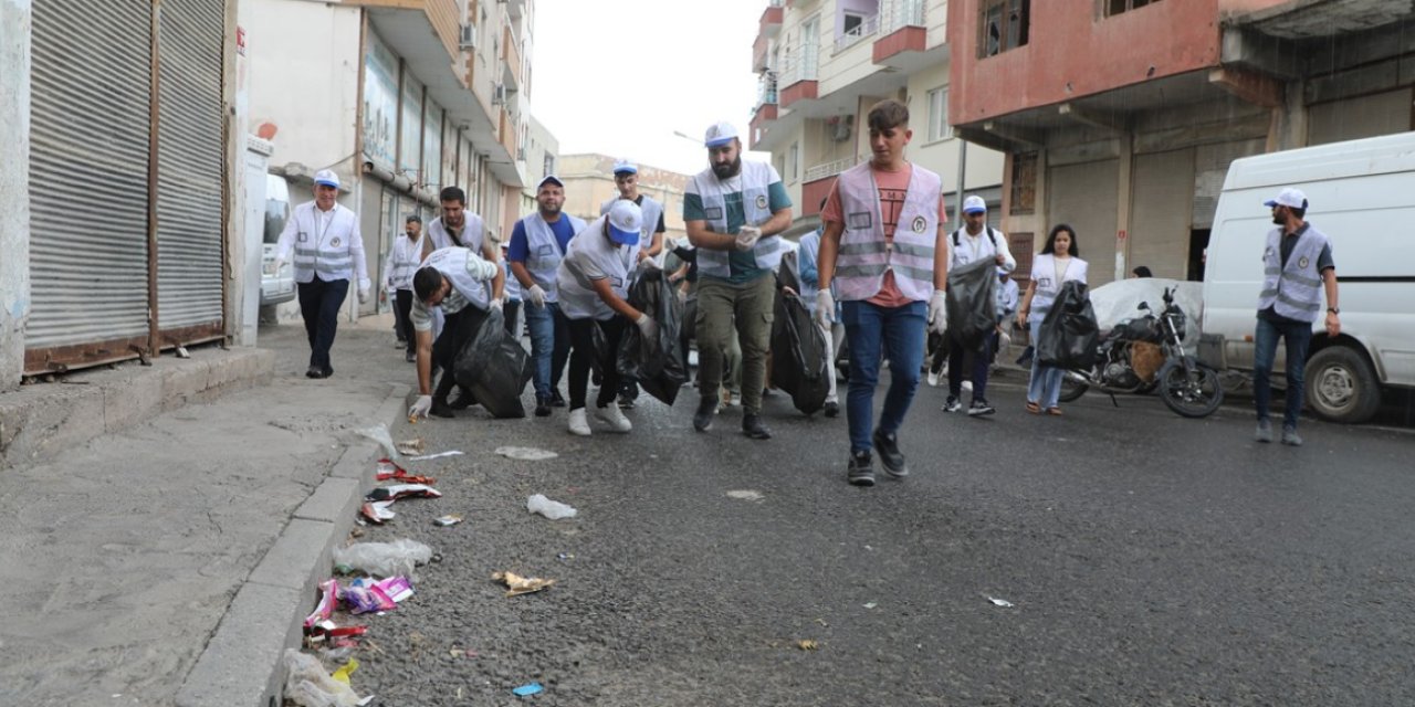 Cizre’de Dünya Temizlik Günü’ne Özel Temizlik Seferberliği