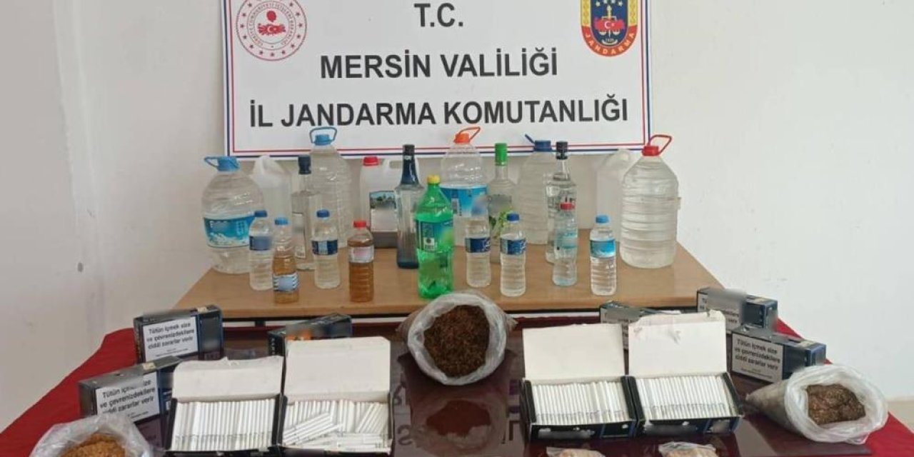 Mersin'de kaçak içki ve makaron ele geçirildi