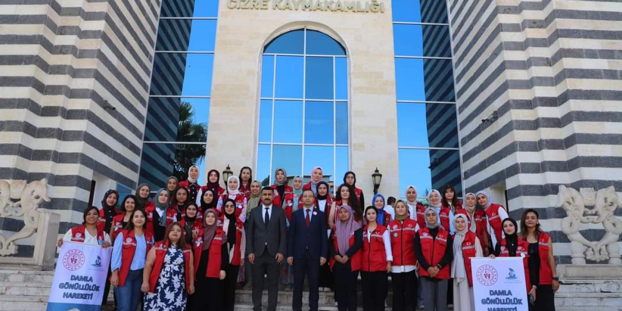 Cizre’de “Damla Gönüllülük Hareketi” ile Gençler Buluştu