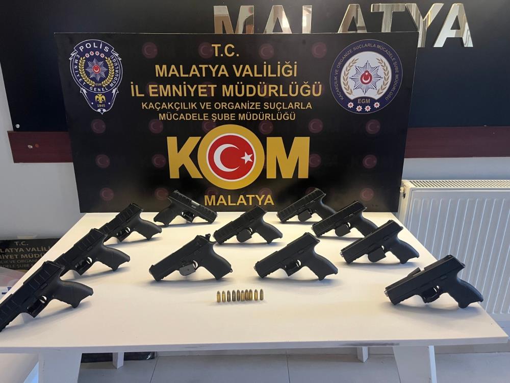 Malatya'da yasa dışı silah ticareti operasyonu: 3 tutuklama