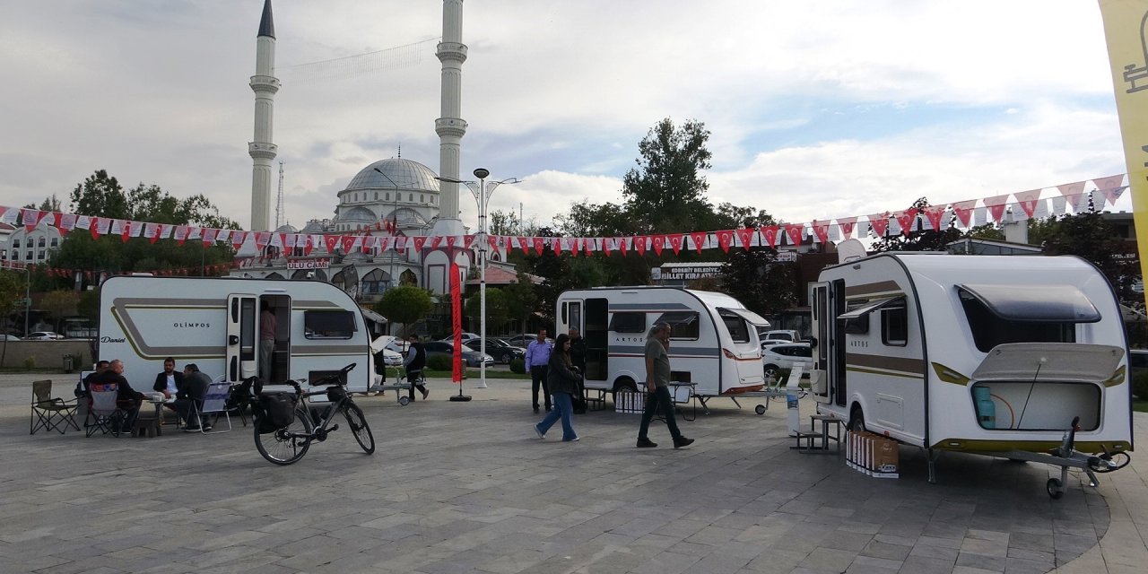 Yerli karavanlar görücüye çıktı