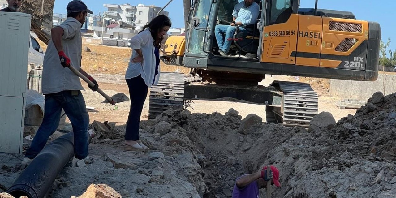 İdil’de Kış ayları öncesi Alt ve Üst Yapı çalışmaları devam ediyor