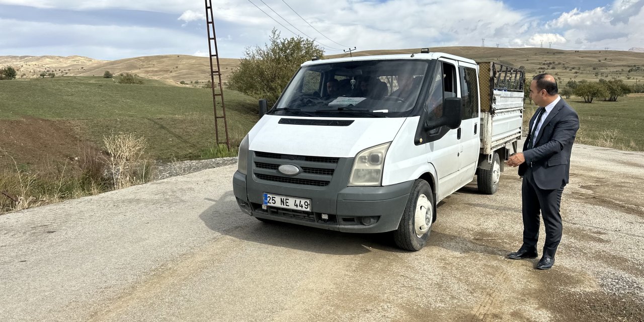 Hakkari'de 10 yıldır kapalı olan yol yeniden ulaşıma açıldı