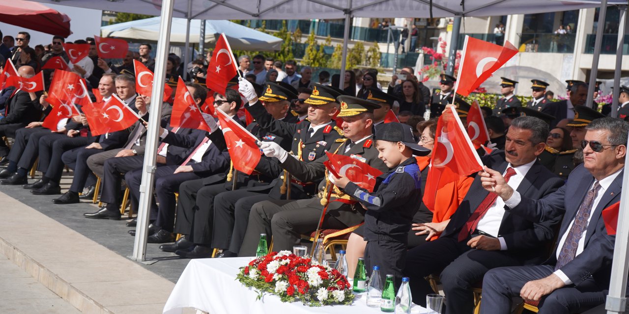 Şırnak’ta 101. Yıl Coşkusu: Cumhuriyet Bayramı Coşkuyla Kutlandı