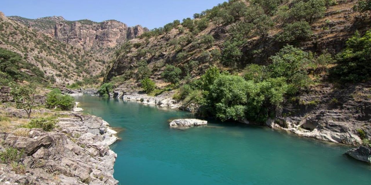 Uludere Hezil Çayı üzerine HES kurulacak