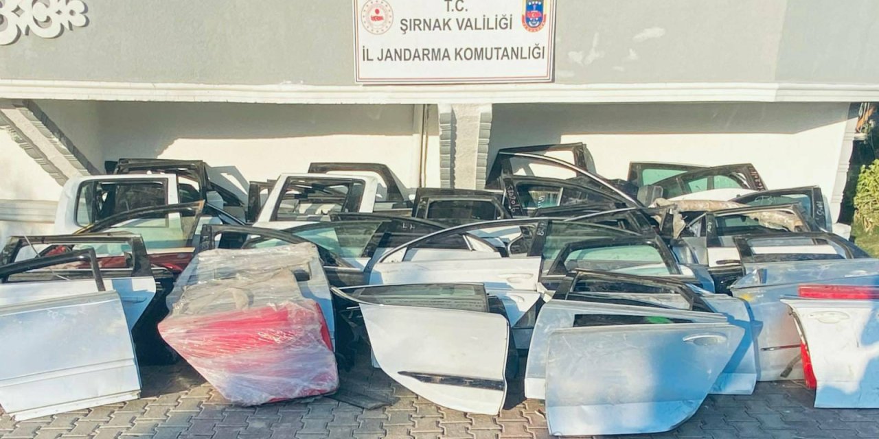 Şırnak'ta 9 milyon 120 bin lira değerinde gümrük kaçağı ürün ele geçirildi