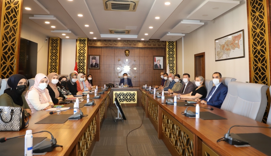 Kaymakam Tunç, Aile Destek Merkezi (ADEM) Yöneticileriyle Toplantı Gerçekleştirdi