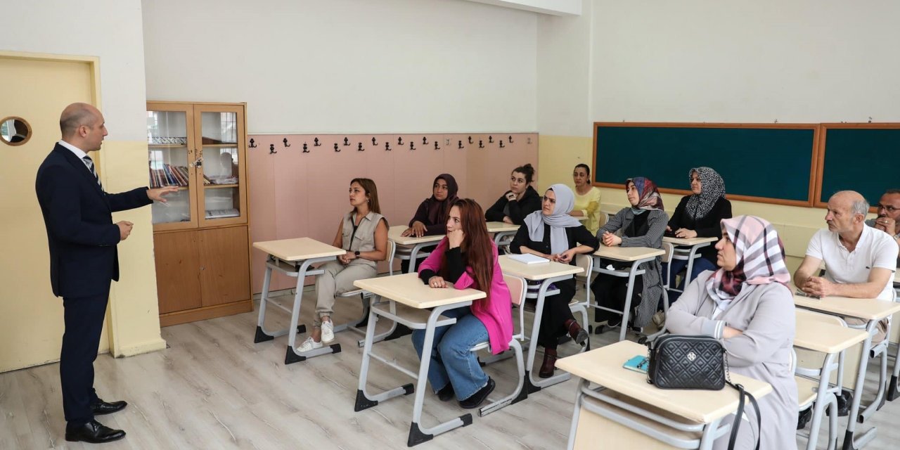 MEB, ebeveynlere "Maarif Modeli" okulları açıyor