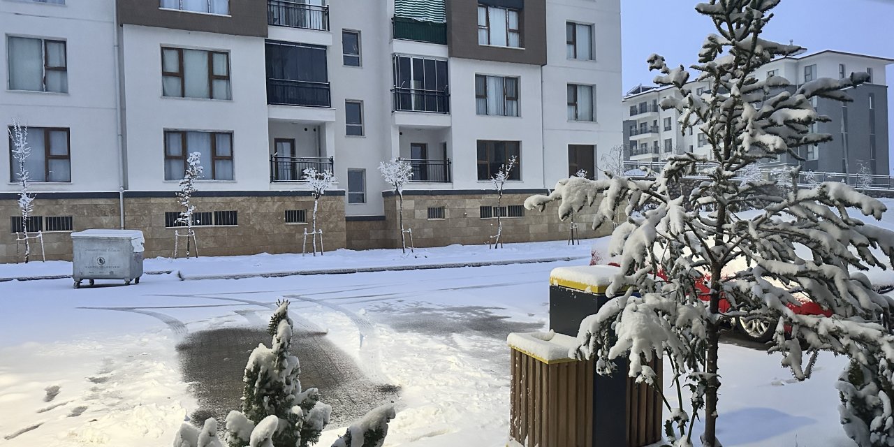 Elazığ'da Eğitime Kar engeli