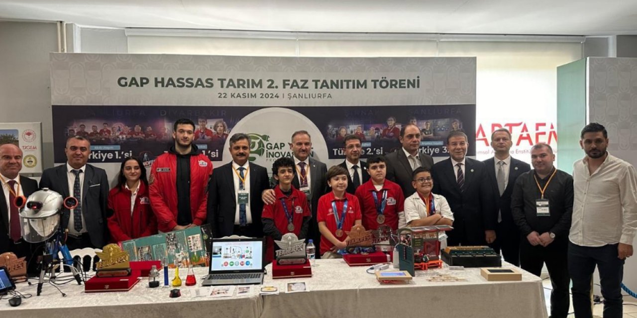 ŞÜ Rektörü, Şanlıurfa GAP Hassas Tarım Tanıtım Töreni'ne Katıldı