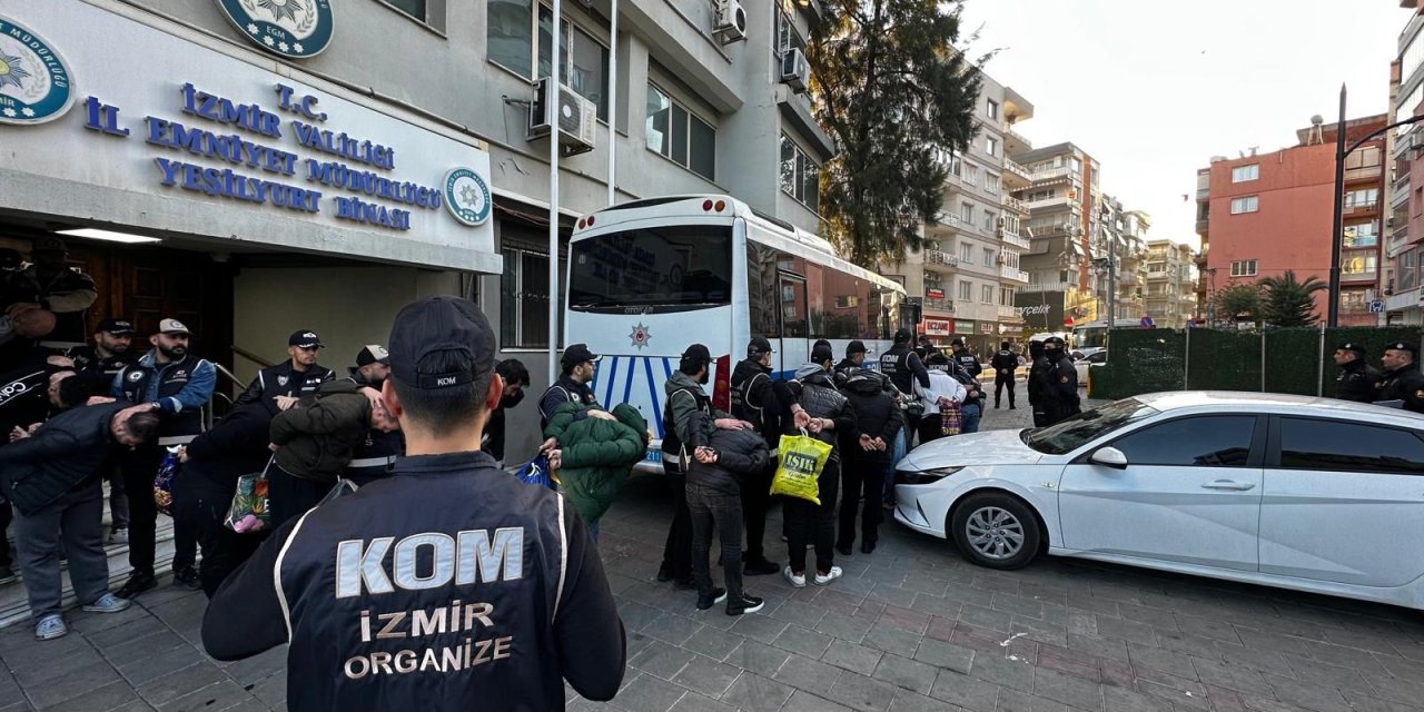 İzmir'in en büyük suç örgütüne operasyonu: 32 tutuklama