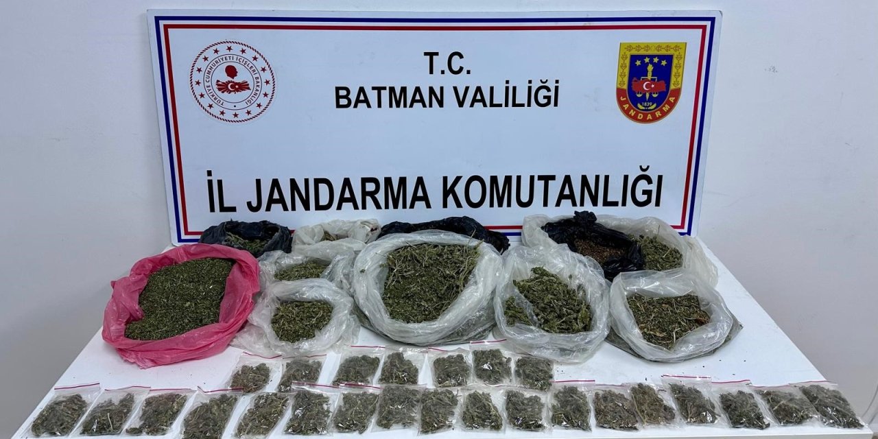 Batman'da bir evden 6 kilo 300 gram uyuşturucu çıktı