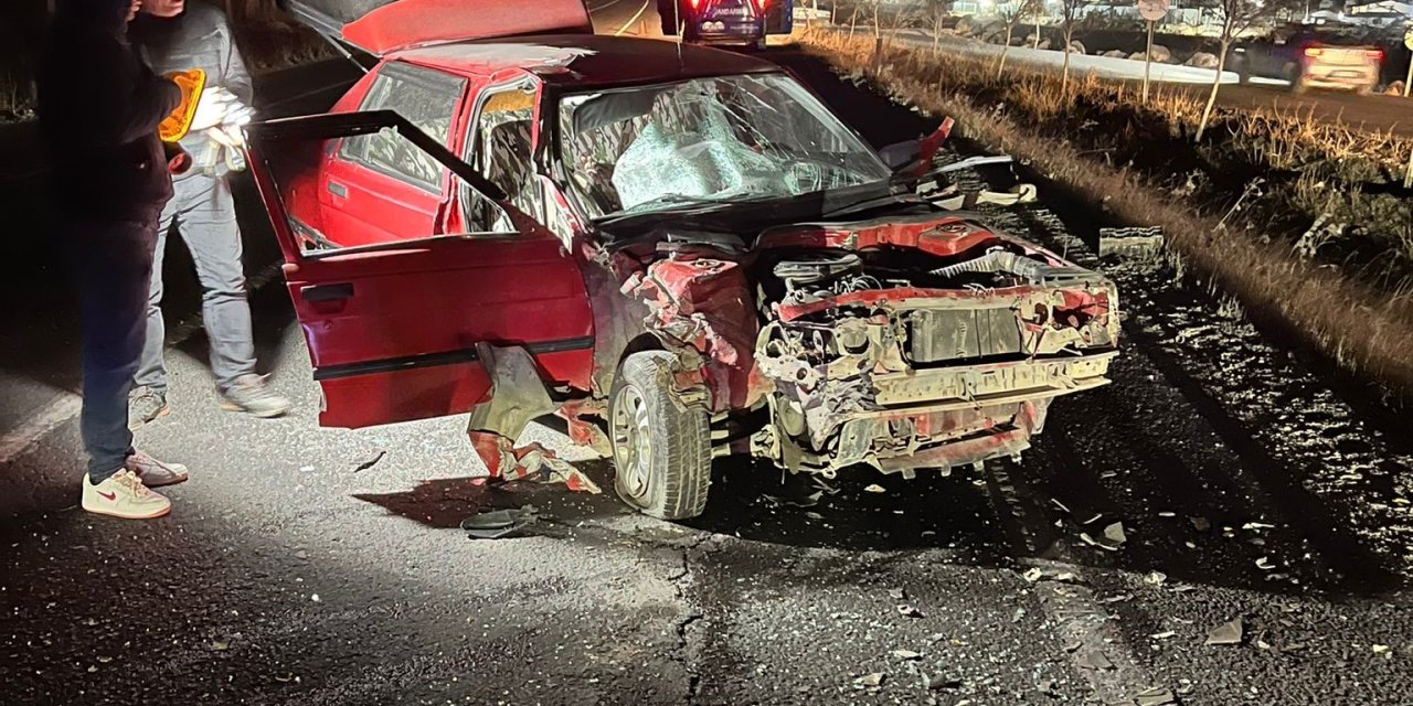 Şanlıurfa'da trafik kazası: 1 ölü, 2 yaralı