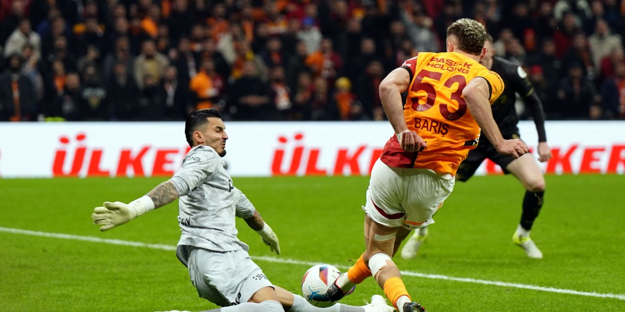 Dev Derbide Galatasaray - Trabzonspor'u 4-3 yendi