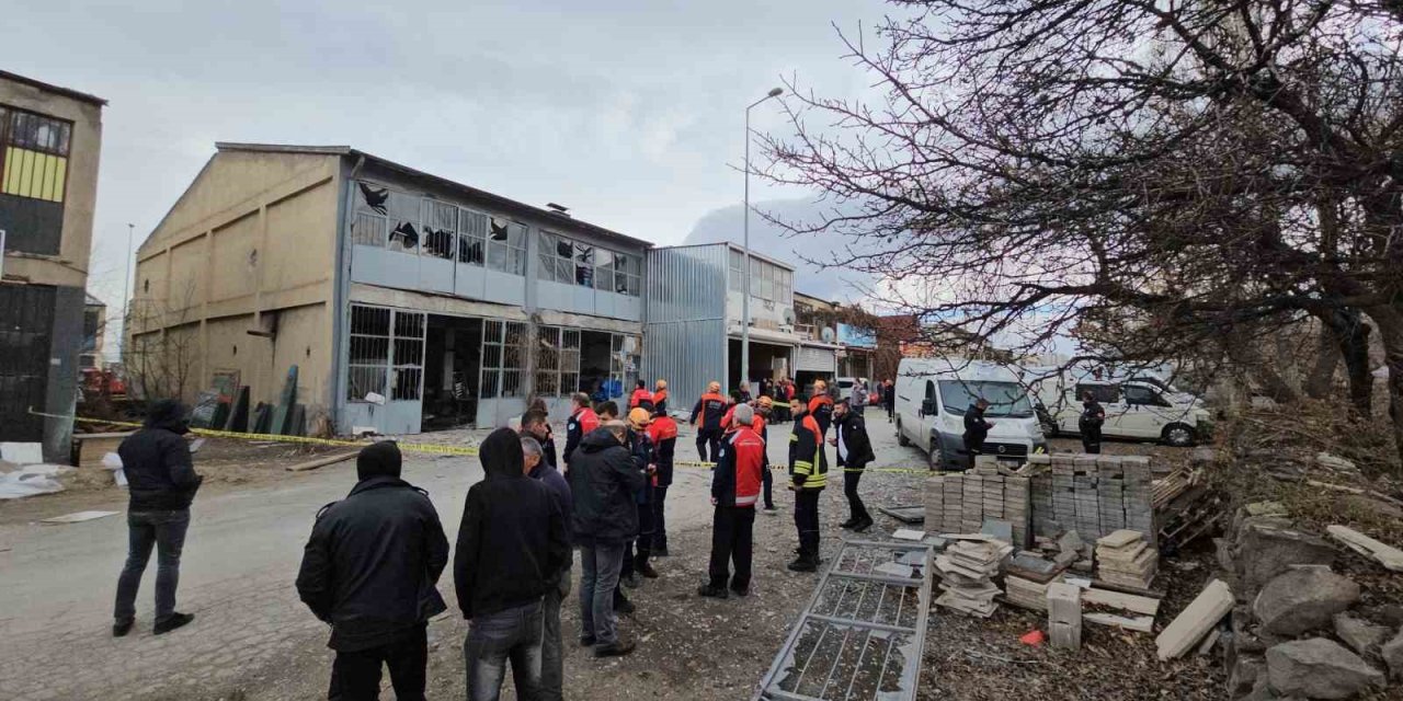 Kayseri’de çelik eşya üretim atölyesinde patlama meydana geldi: 3 yaralı