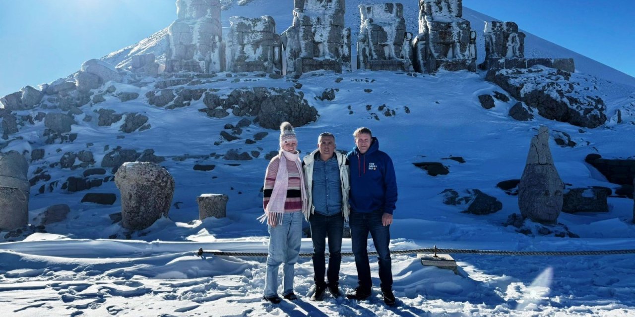 Nemrut, kış turizmi ile yabancı turistlerin ilgisini çekiyor