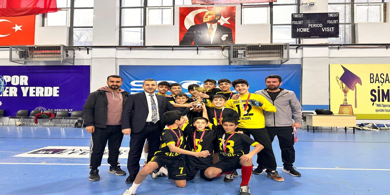 Şırnak’ta GSB Okul Sporları Futsal Yıldız Erkekler İl Finalleri Tamamlandı