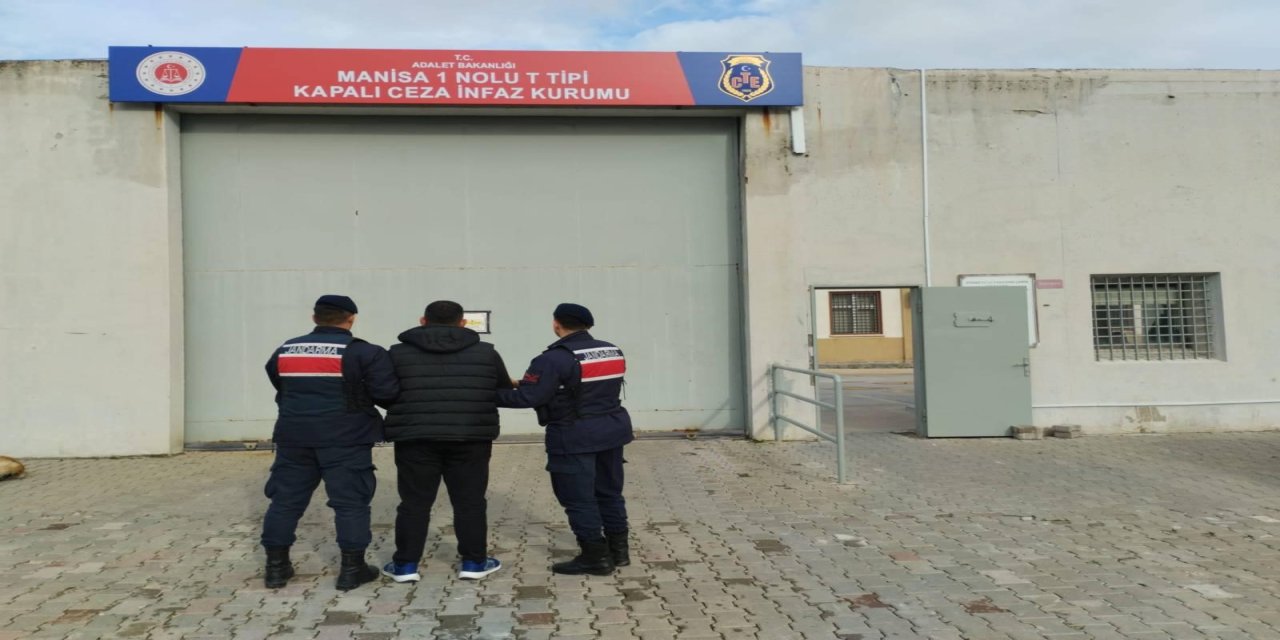 7 ayrı suçtan 40 yıl hapis cezası bulunan şahıs yakayı ele verdi