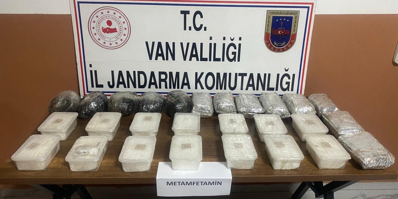 Sınır kapısında 21 kilo uyuşturucu ele geçirildi