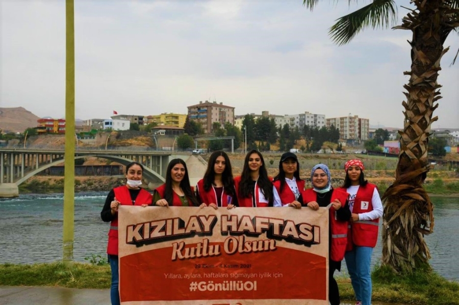 CİZRE’DE KIZILAY HAFTASI KUTLANDI