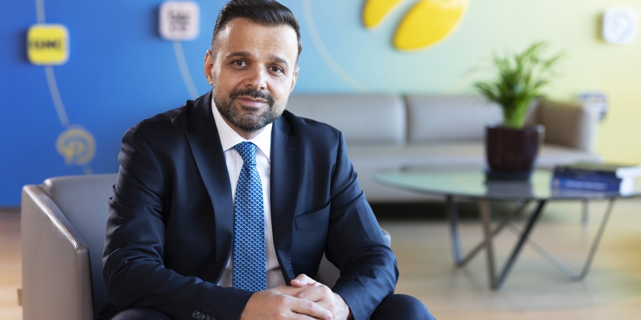 Türkiye’de üretilen 5G destekli telefon Turkcell’de