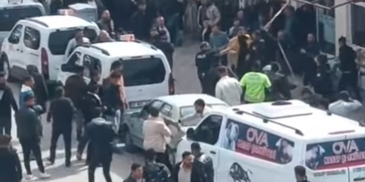 Erciş'te taşlı sopalı kavga