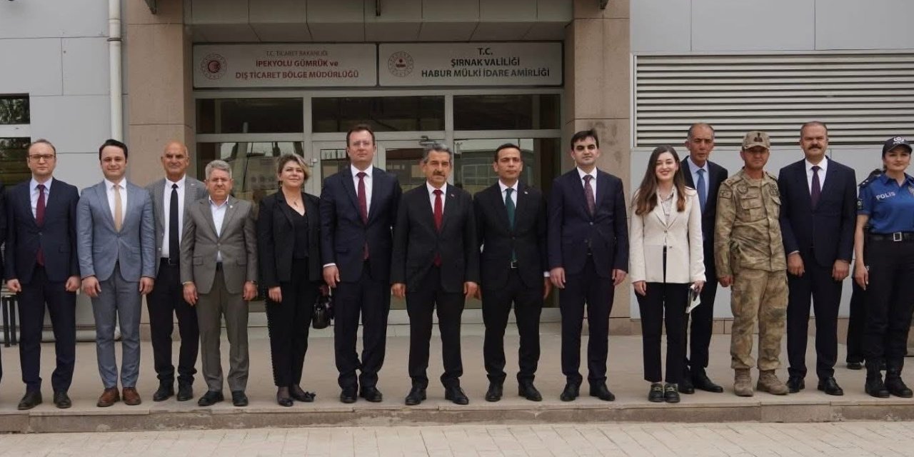 Şırnak’ta Sınırın sıfır noktasında Ticaret ve İhracatın gelişmesi için toplandılar