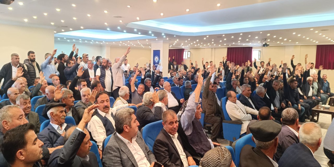 S.S. Şırnak 5 Nolu Motorlu Taşıyıcılar Kooperatifi'nde Başkanlık Seçimi Başladı
