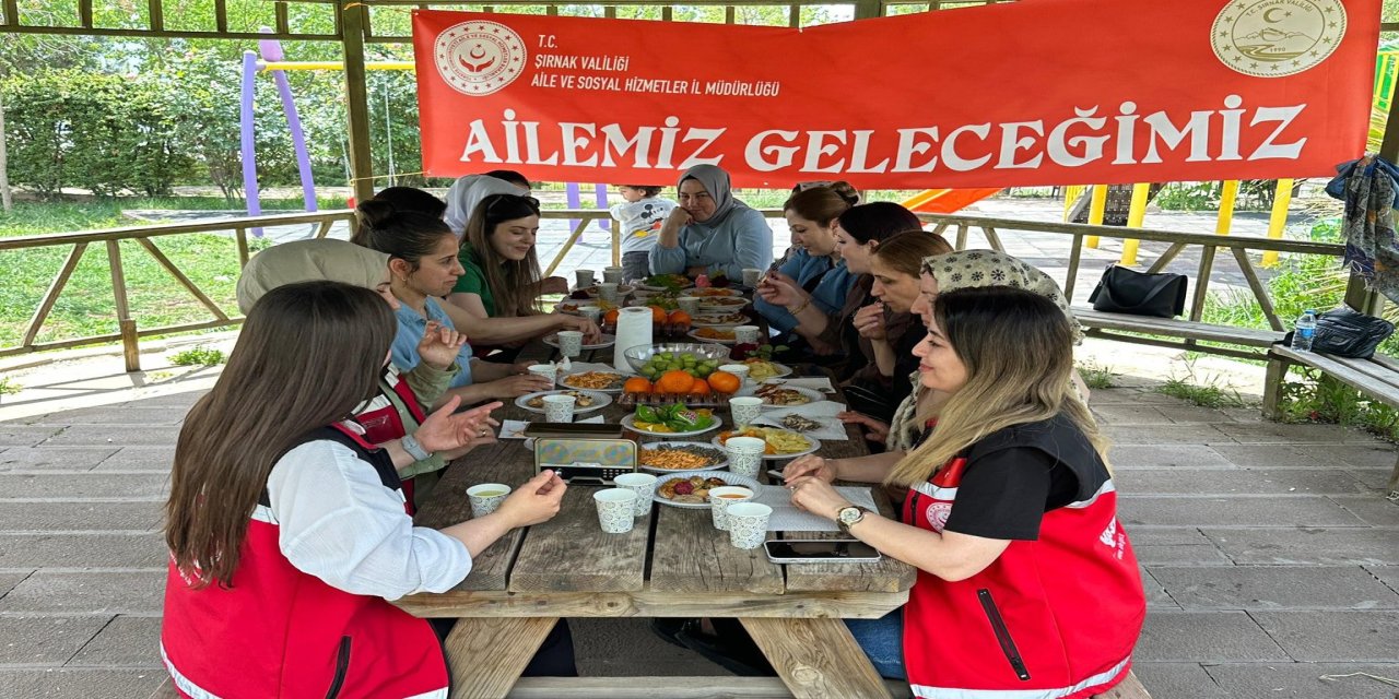 Şırnak'ta Aile Yılı Coşkusu: Yaşam Parkı Şenlendi!