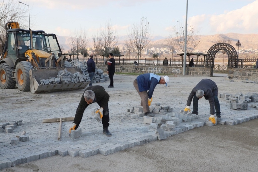 CİZRE’DE ÜST YAPI ÇALIŞMALARI DEVAM EDİYOR