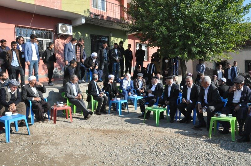 ŞIRNAK’TA HUSUMETLİ AİLELER BARIŞTIRILDI