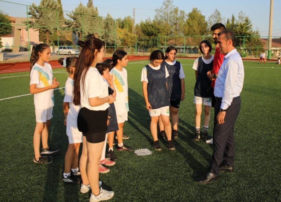 Adıyaman’da Yaz Spor Okullarına Yoğun İlgi  