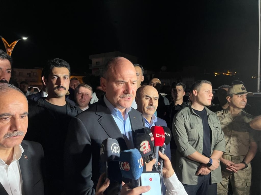 Bakan Soylu: "Kaza ile ilgili iki gözaltımız var"