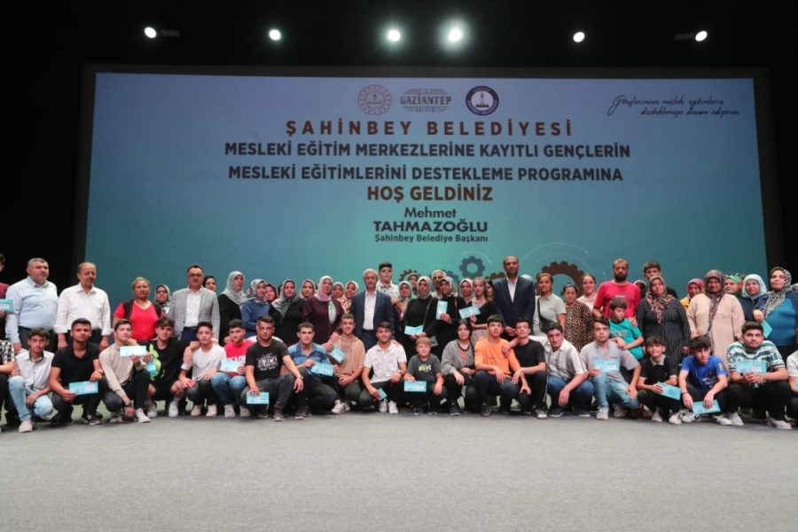 Şahinbey’de Öğrencilere Ödemeler Başladı  