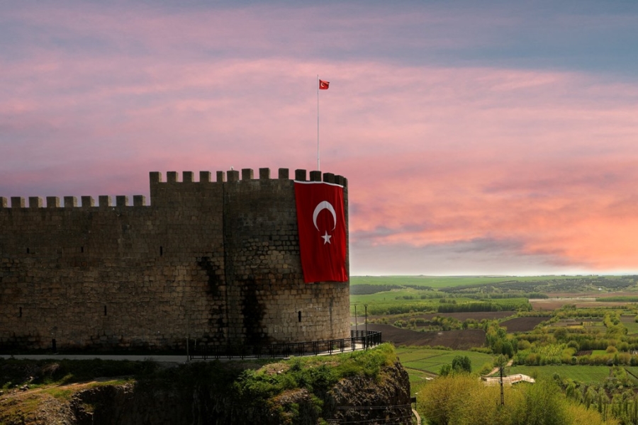 Huzurun yakalandığı Diyarbakır'da turizm canlandı