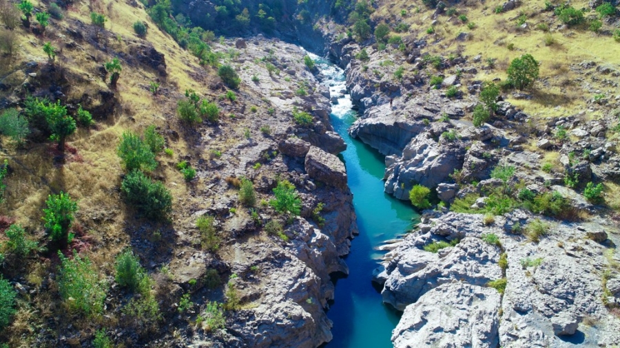 Şırnak’ta gezicilerin keşfettiği doğa harikası kanyon, turizme kazandırılmayı bekliyor  