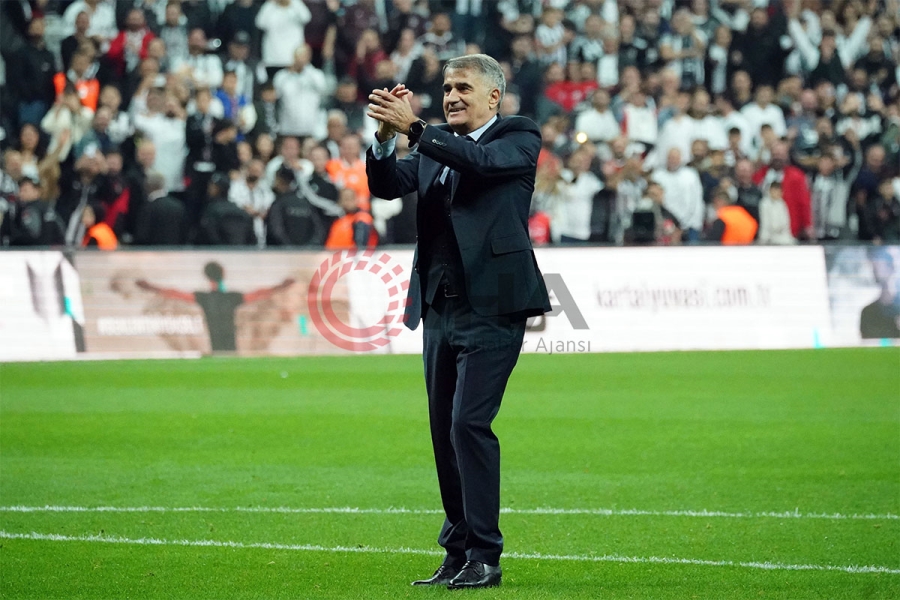 Beşiktaş sahasında gol olup yağdı! Şenol Güneş'ten 5 gollü başlangıç