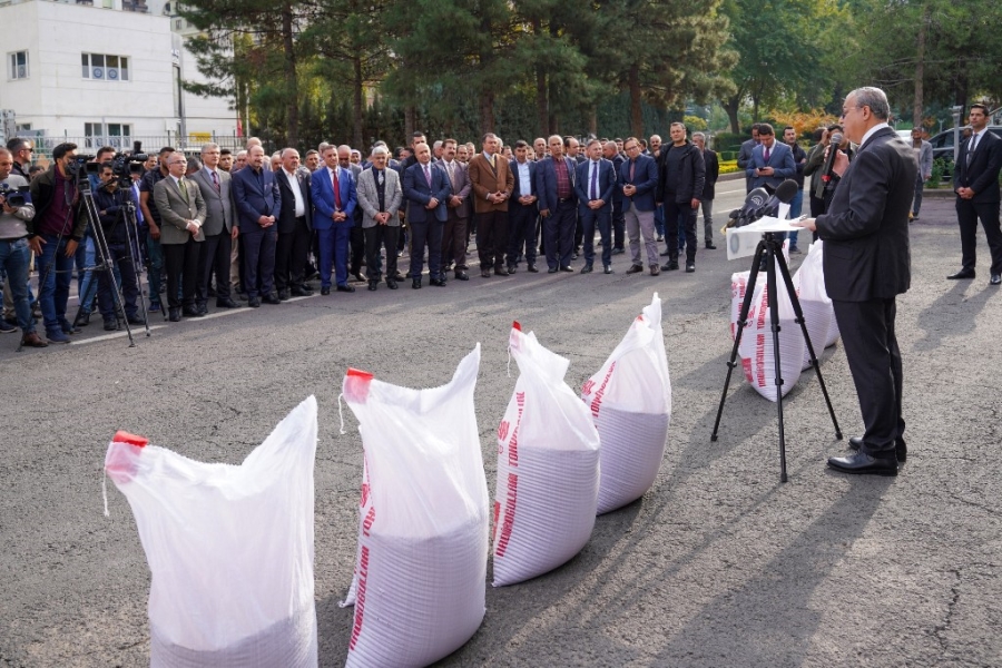 Diyarbakırlı çiftçilere kırmızı mercimek tohumu desteği  