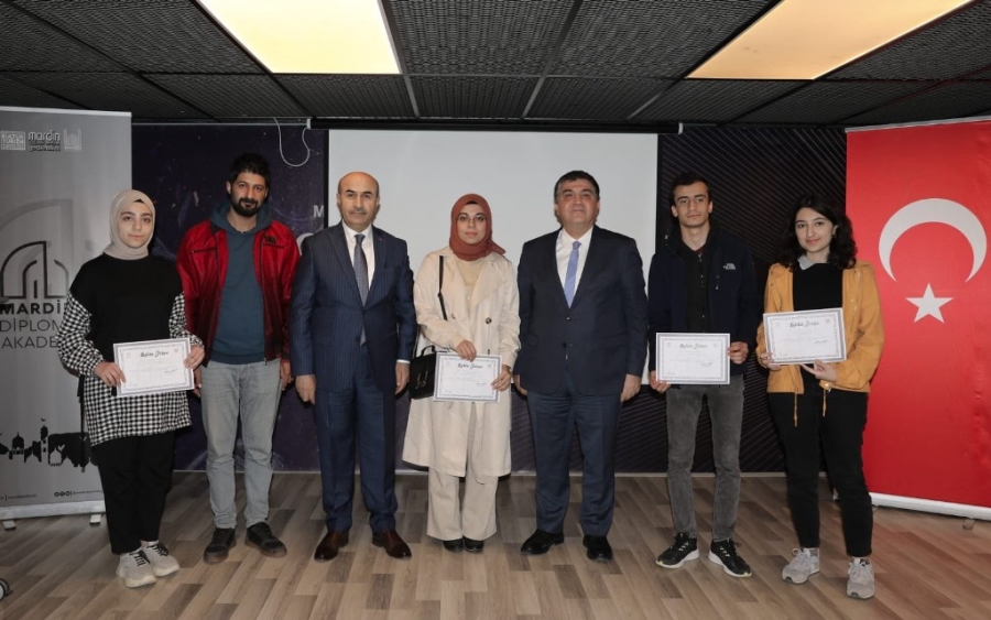 Mardin Diplomasi Akademisi'nin 5. dönem başvurularına yurt dışından katılım