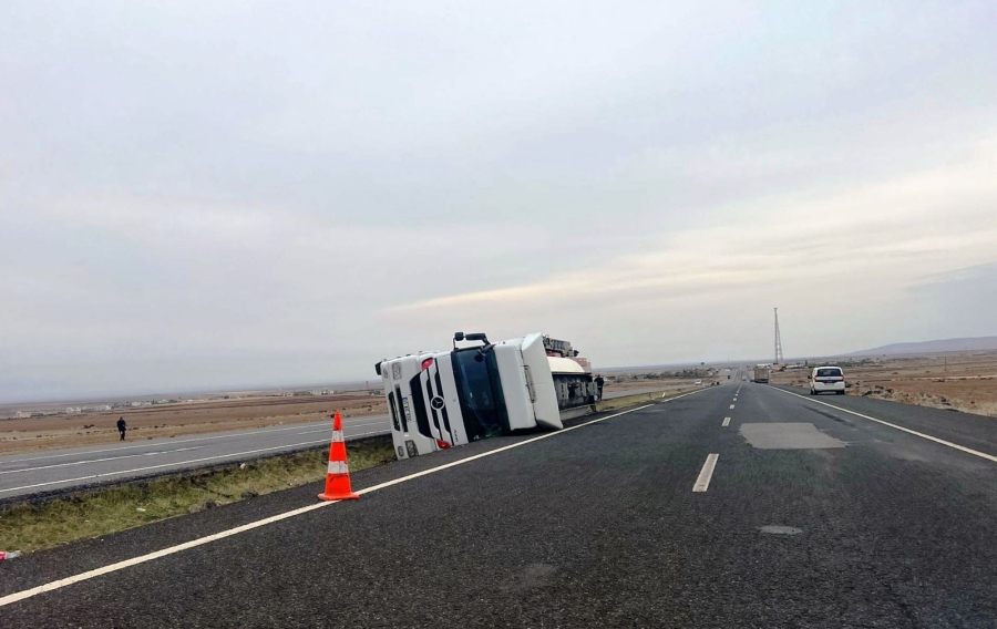 Cizre-Nusaybin Karayolunda Trafik Kazası:1 Yaralı