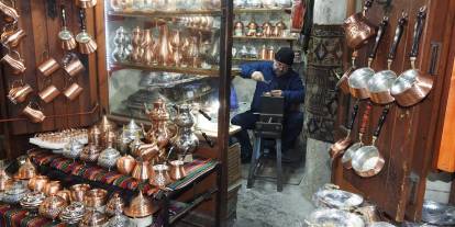 Bakırdan çıkan sesle huzur buluyorlar