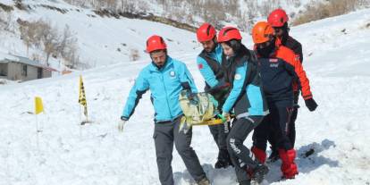 Şırnak’taki Çığ Tatbikatı nefesleri kesti