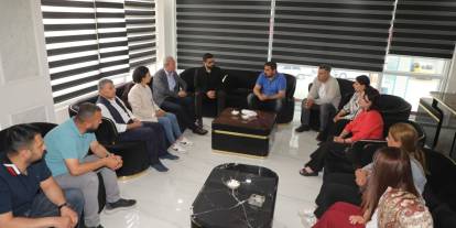 DEM Parti Heyetinden Botan Spor Kulübüne destek ve geçmiş olsun ziyareti