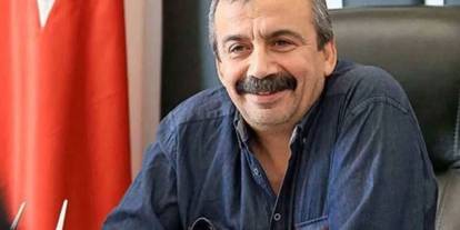 Sırrı Süreyya Önder'in cenazesi yarın Zincirlikuyu Mezarlığı’nda defnedilecek