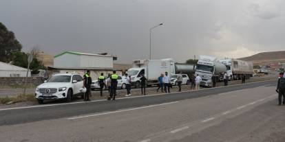 Cizre’de 6 aracın çarpıştığı zincirleme trafik kazasında facia ucuz atlatıldı