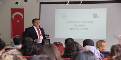 Cizre’de Öğretmenlere yönelik "Etik Davranış İlkeleri" semineri verildi