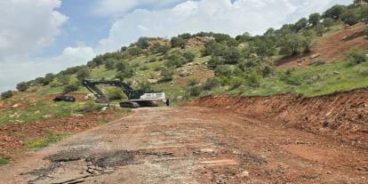 Şırnak'ta Yol Seferberliği: Kırkkuyu Köyü'nde 3 Kilometrelik Yol Ağı Yenileniyor