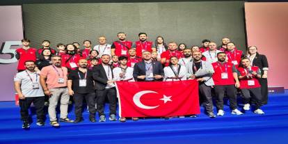 Dünya Yıldızlar Taekwondo Şampiyonası'nda millilerden 2 madalya