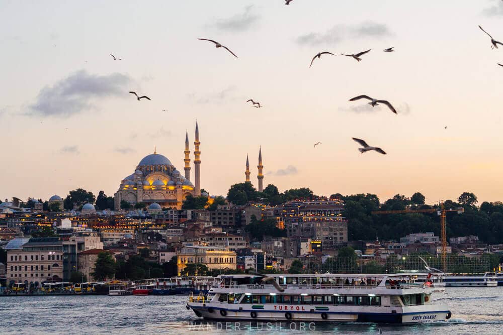 emily-lush-istanbul-turkey-sunset-galata-bridge.jpg